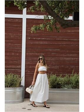 French Connection Nomi White Women Midi Skirt Size Medium NWT